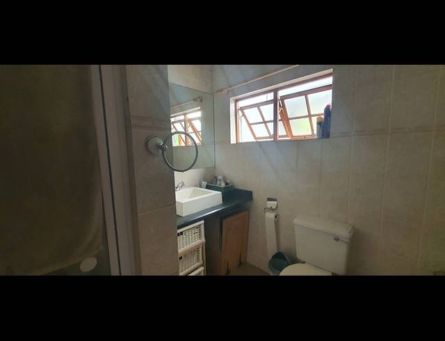 2 BEDROOM FLAT TO LET IN HEIDELBERG CENTRAL